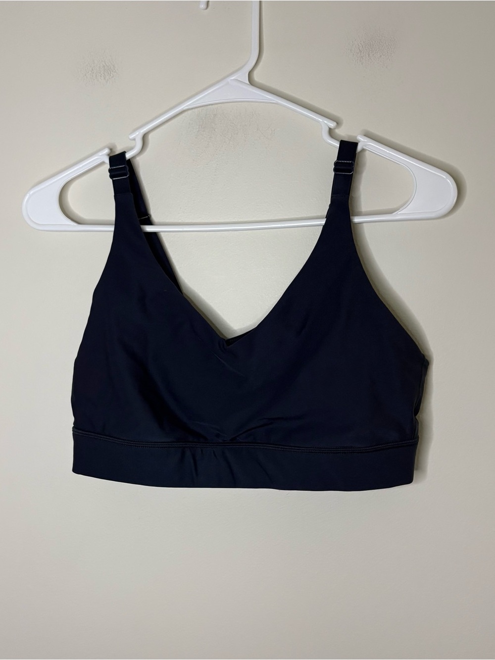 All In Motion Women’s Medium Navy Blue Sports Bra Non Padded Adjustable